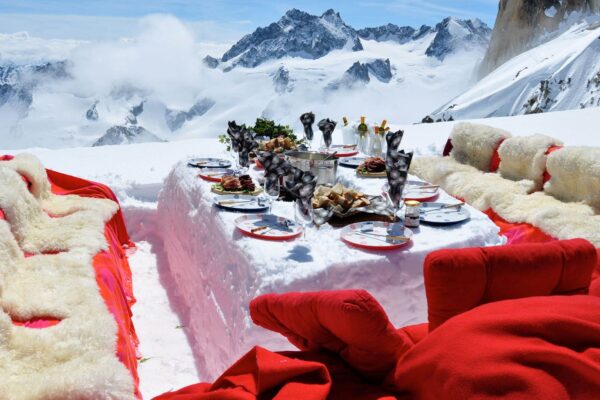 snow table picnic